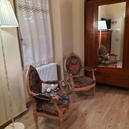 Bed and Breakfast Sasso Di Rocca 3*