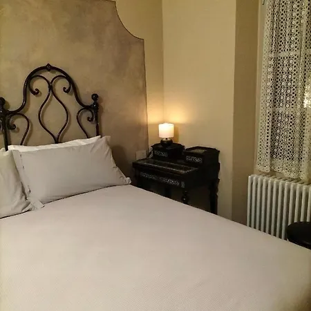 Sasso Di Rocca Bed & Breakfast