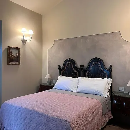 Bed and Breakfast Sasso Di Rocca 3*