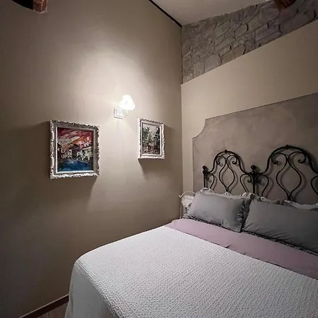 فندق مبيت وإفطار Sasso Di Rocca 3*