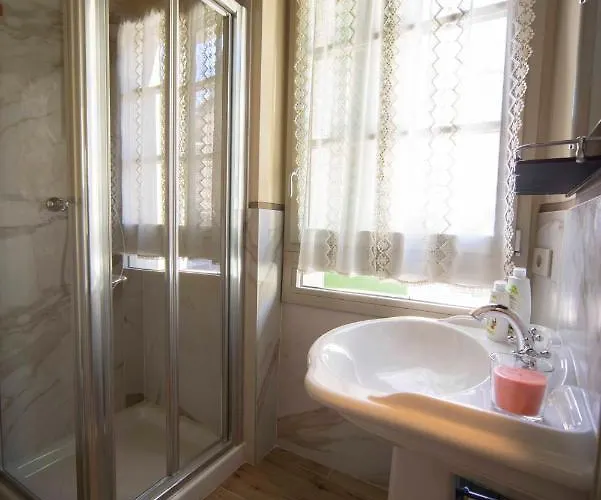 Sasso Di Rocca B&B 3*